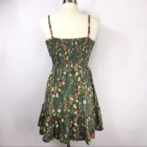 SOLD- ABOUND Green Floral Ruched Mini Sundress L - Picture 4 of 5